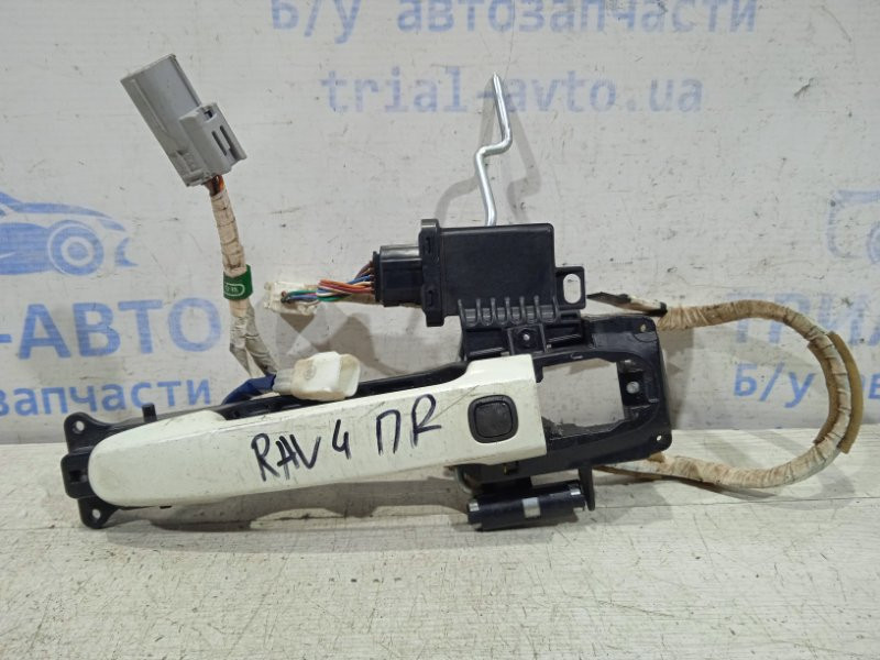 Ручка двери внешняя передняя правая Toyota RAV 4 A30 2005 (б/у) Киев - изображение 1