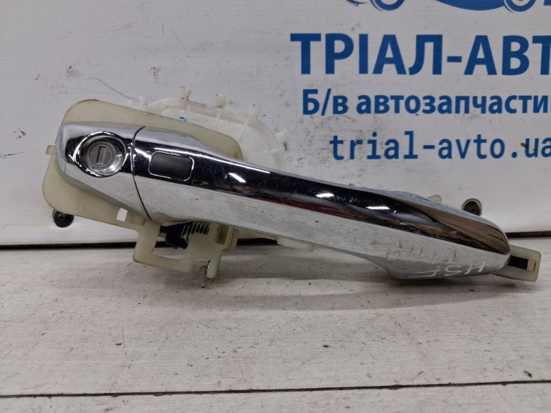 Ручка двери внешняя передняя правая Hyundai Santa fe DM 2.2 DIESEL D4HB 2012 (б/у) Киев - изображение 1