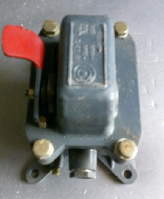 Кнопковий пост управління КУ-123-11, КУ-123-21, КУ-123-31 Сумы - изображение 1