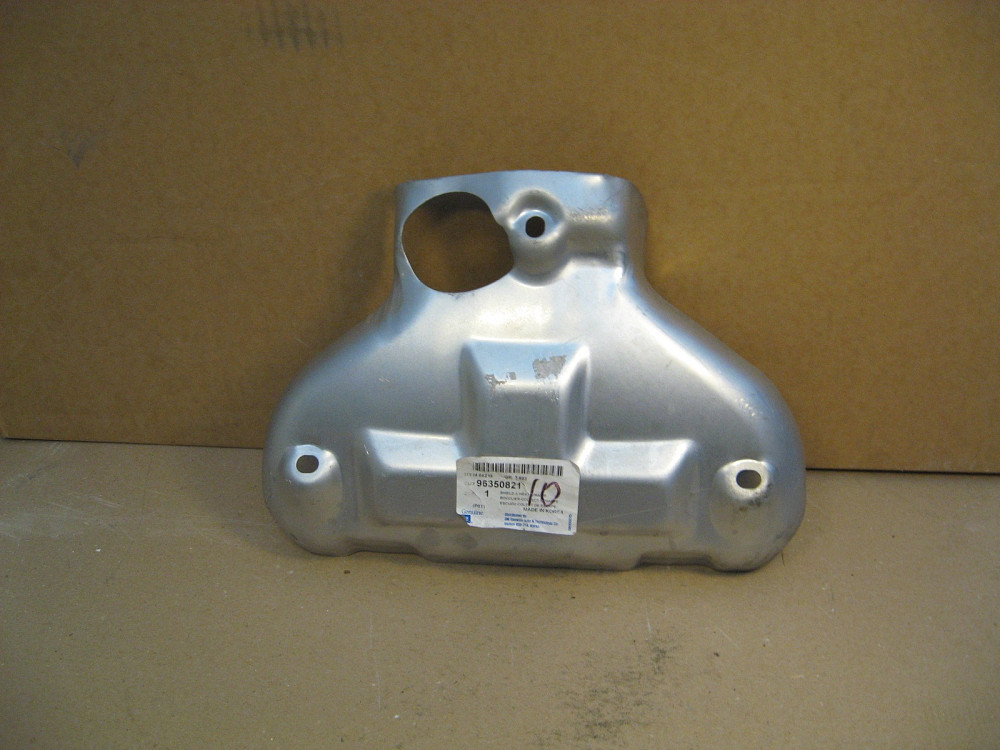 Теплоотражатель выпускного коллектора Lanos 1,6 Днепр - изображение 1