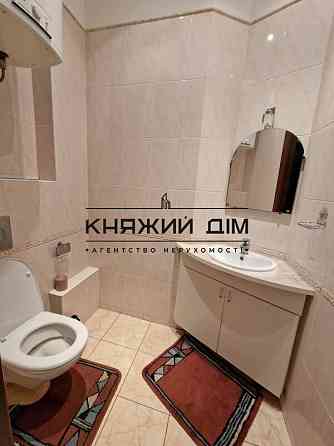 ЕЛЕКТОЕНЕРГІЮ НЕ ВІДКЛЮЧАЮТЬ!!! Оренда 3-кімнатної дворівневої квартири. Севастопольська площа № 112 Киев