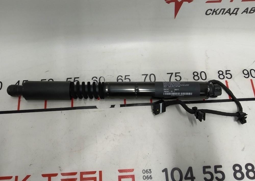2Амортизатор подъема задней двери вторичный Tesla model X 1063441-00-F Київ - зображення 1
