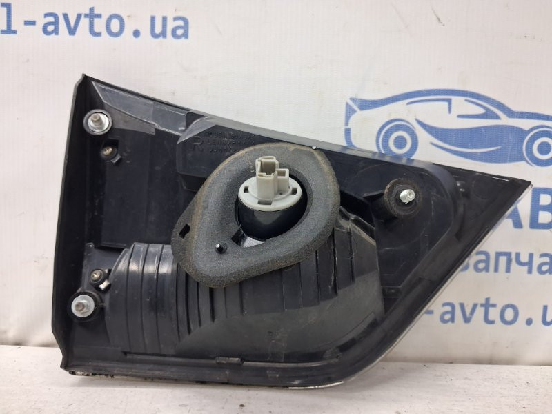 Фонарь задний внутренний правый Mitsubishi Outlander 2007-2012 8331A006 (Арт. 79876) Київ - зображення 2