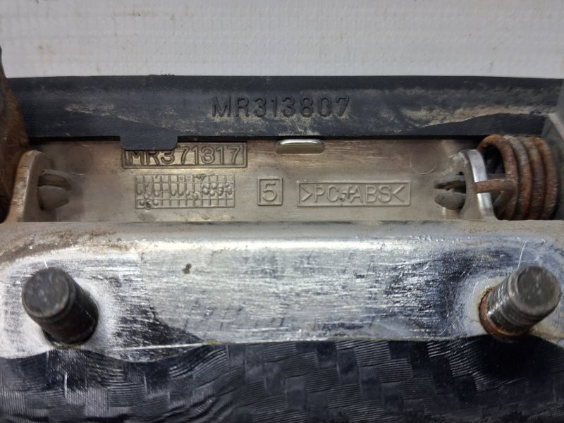 Ручка двери внешняя передняя левая Mitsubishi Pajero Sport 1996-2008 MR371041 (Арт. 64955) Киев - изображение 3