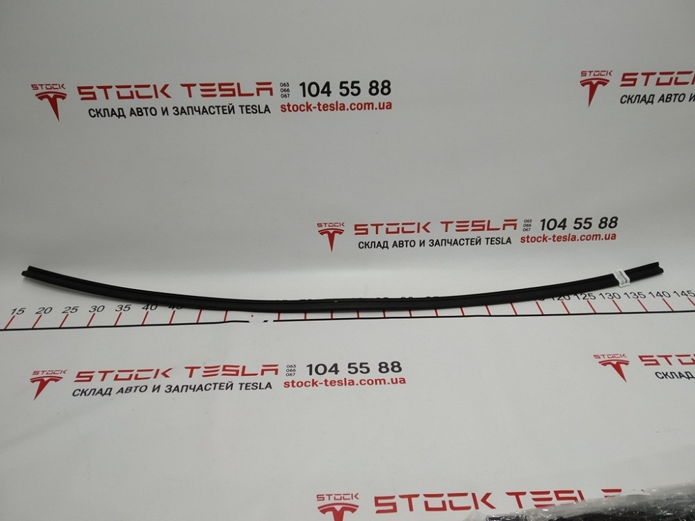 Уплотнитель (резина) пластикового каркаса инструментальной панели Tesla model S, model S REST 100437 Київ - зображення 2