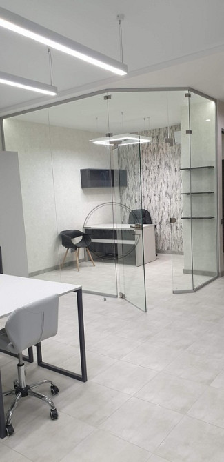 Шикарный офис с дизайнерским ремонтом и мебелью, Центр Киева Код объекта 1418736 Київ - зображення 11