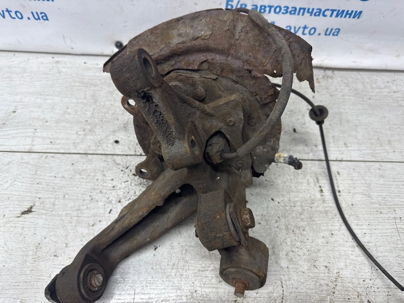 Цапфа задняя левая со ступицей Toyota Camry XV30 3.0 БЕНЗИН 1MZFE 2001 (б/у) Київ - зображення 2