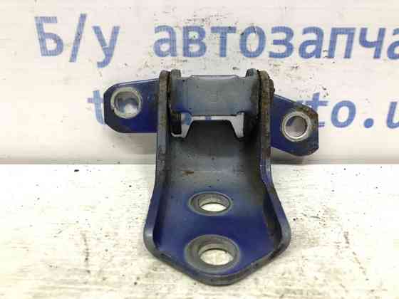 Петля двери задней правой Mazda CX 7 2006-2012 D461-72-210A (Арт. 44730) Киев