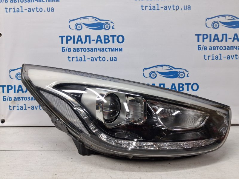 Фара правая Ксенон Hyundai IX35 LM 1.7 DIESEL D4FD 2009 (б/у) Киев - изображение 1