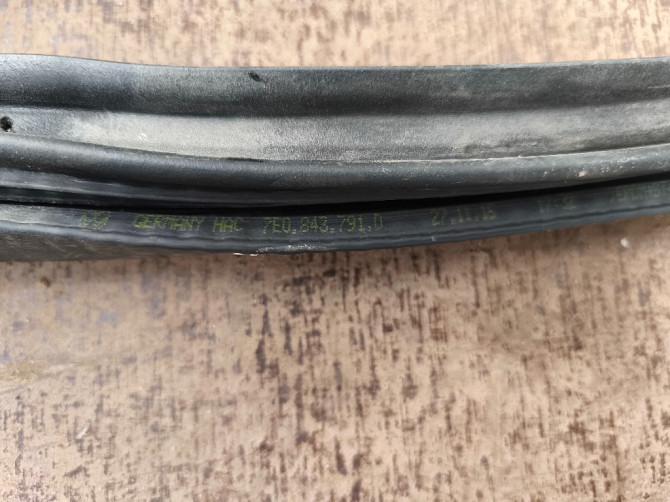 Уплотнитель боковой сдвижной двери VW T5 2003-2015 (7E0843791D) Ковель - изображение 1