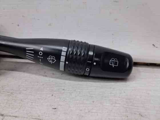 Переключатель подрулевой правый(дворники) Mitsubishi Pajero Wagon 3 3.2 ДИЗЕЛЬ 4M41 1999 (б/у) Киев