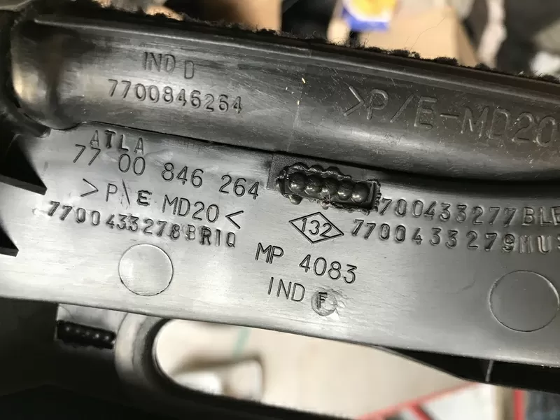 Бу центральная консоль Renault Scenic 1, 7700846264 7700433277 7700433278 7700434279 Кропивницкий - изображение 1