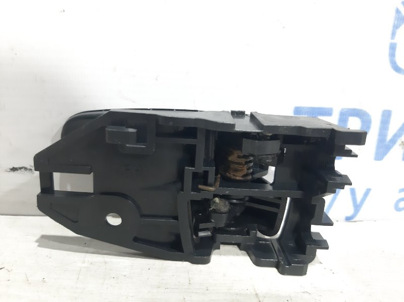 Ручка двери внутреняя передняя правая Mitsubishi Lancer 9 1.6 БЕНЗИН 4G18 2003 (б/у) Киев - изображение 2