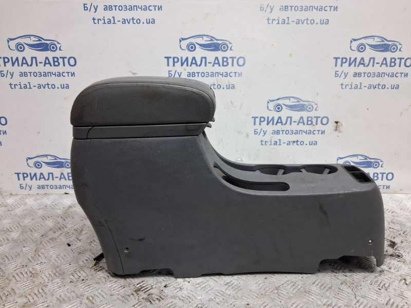 Подлокотник Hyundai Tucson 2004-2009 846712E910LM (Арт. 64375) Киев - изображение 1