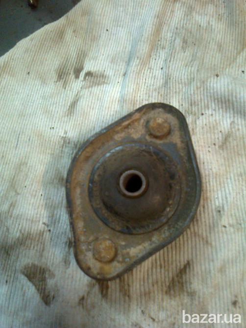 Опора верхняя заднего амортизатора 1128719 БМВ Е-30 BMW Винница - изображение 2