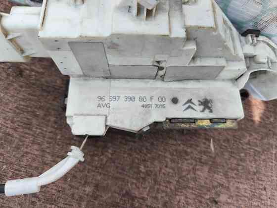 Замок двери передний левый 6 pin Peugeot 407 2004-2011 (9659739880) Ковель