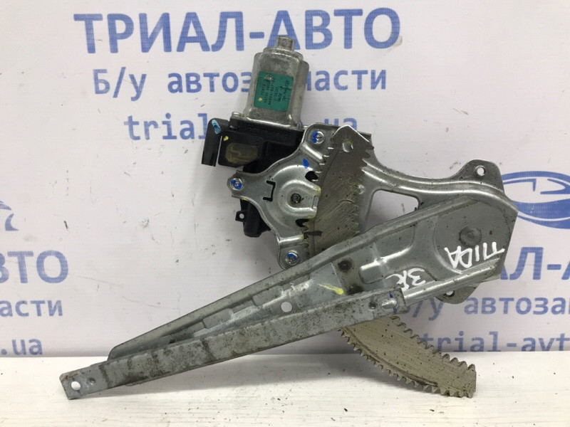 Стеклоподъемник задний правый Nissan Tiida C11 1.6 БЕНЗИН HR16 2004 (б/у) Київ - зображення 2