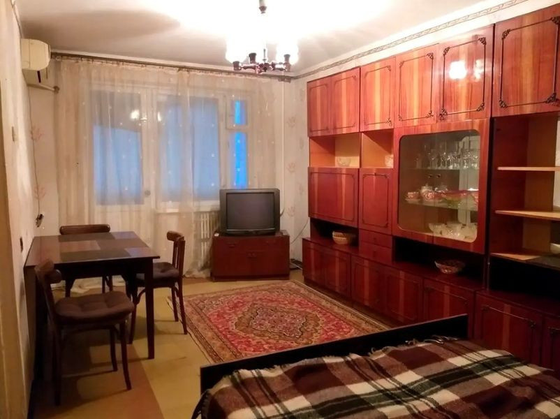 Продам. 2-к.кв. 2/9, ж/м Левобережный-2. Донецкое Шоссе Дніпро - зображення 1