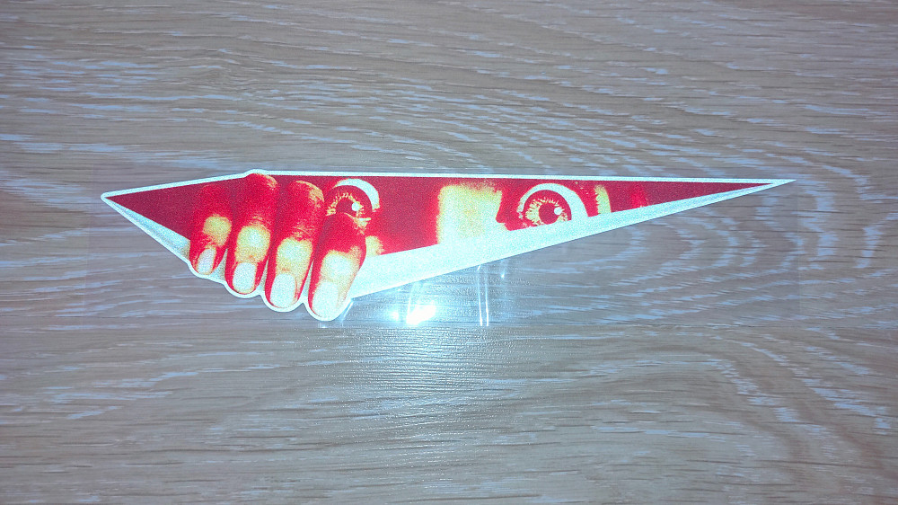 Наклейка на авто Подглядывает цветная светоотражающая Бориспіль - зображення 3