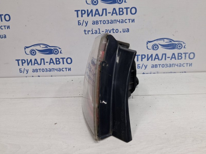 Фонарь задний внешний левый Mazda 6 GH 2.5 БЕНЗИН L5-VE 2007 (б/у) Киев - изображение 5