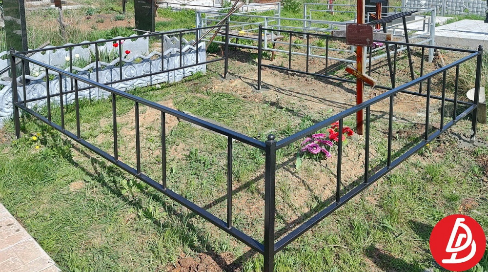 Огорожі на могилу. "Броневик" Дніпро. Дніпро - зображення 2