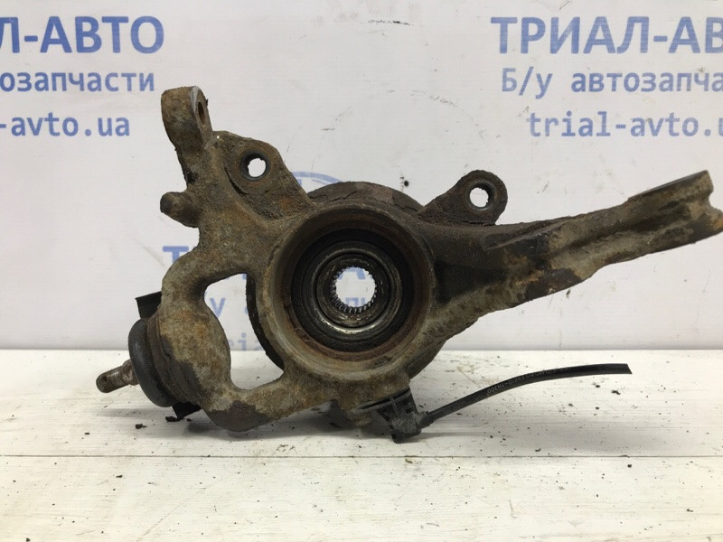 Кулак поворотный левый со ступицей Kia Ceed ED 1.6 DIESEL D4FB 2006 (б/у) Київ - зображення 1