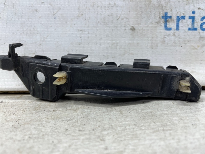 Кронштейн бампера передний правый Hyundai Santa fe CM 2.2 DIESEL D4HB 2005 (б/у) Киев - изображение 1