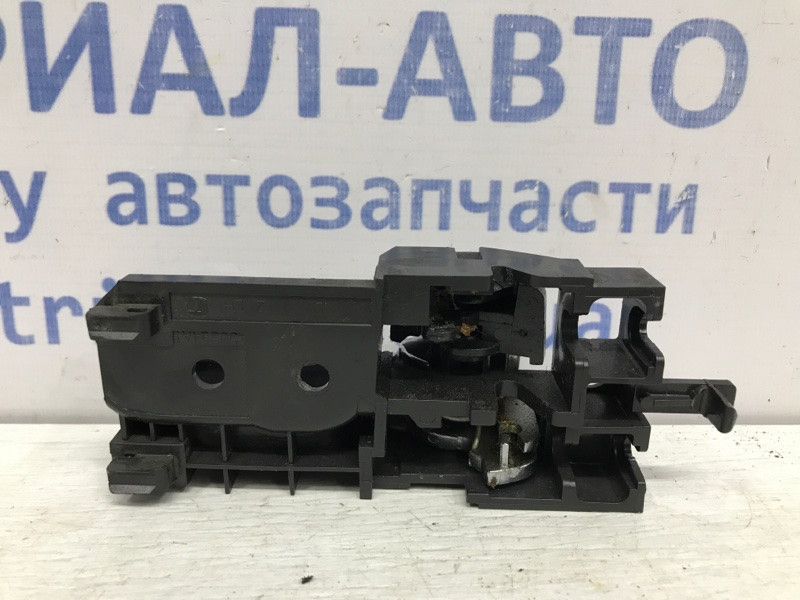 Ручка двери внутренняя левая Toyota Avensis T25 1.8 БЕНЗИН 1ZZFE 2002 (б/у) Київ - зображення 3