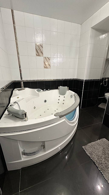 Продам. 2-к.кв. 3/9, ж/м Тополь-1. вул.Мукаша Салакунова Дніпро - зображення 5