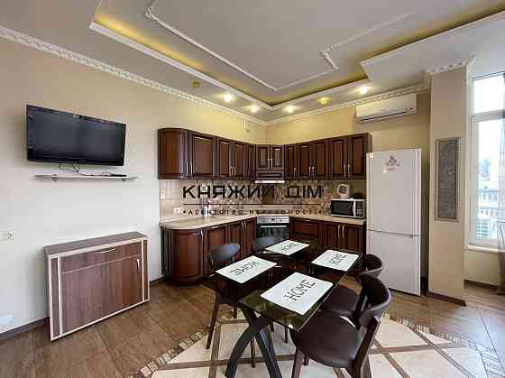 Оренда 1 кімнатної квартири в ЖК бізнес класу Пори Року м. Вокзальна № 1148810 Киев