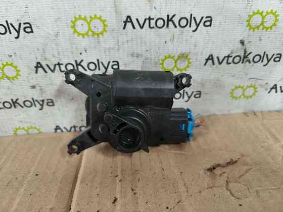 Моторчик заслонки печки VW T5 2003-2015 (52411483R06) Ковель