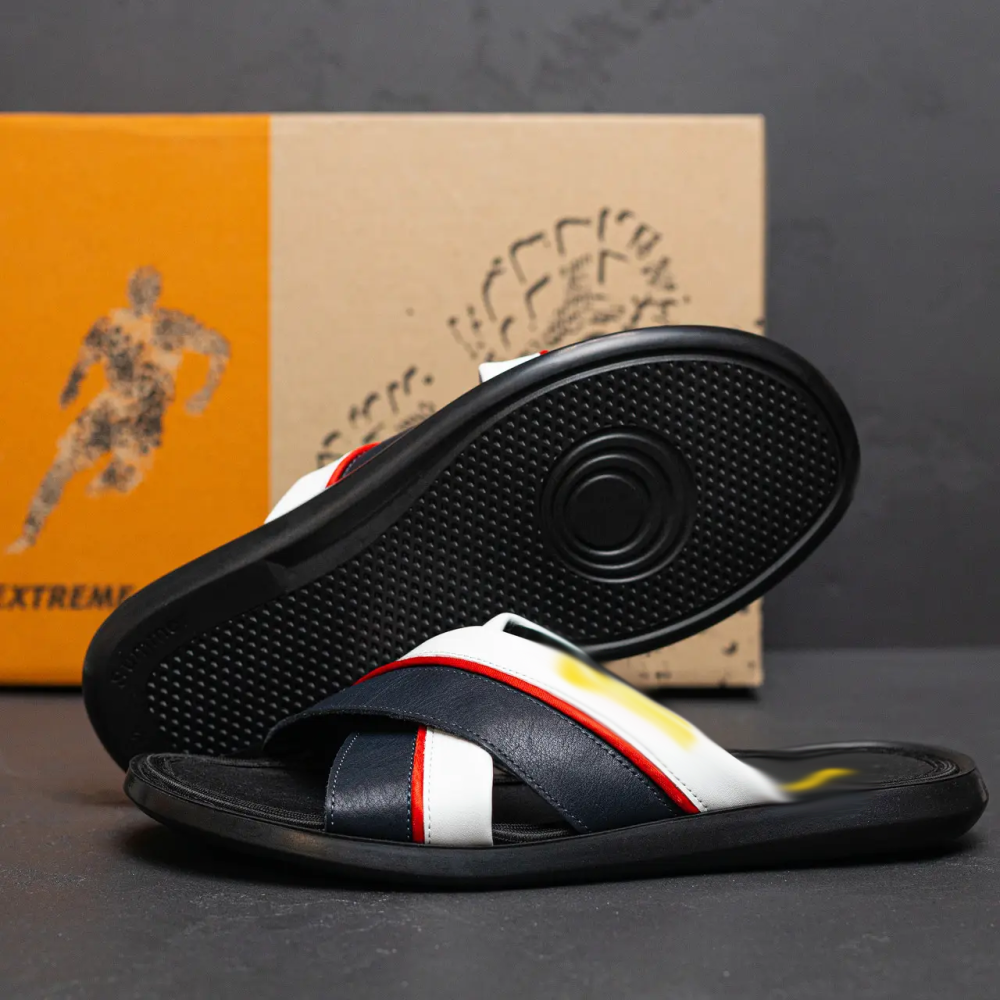 Мужские кожаные  летние шлепанцы-сланцы Київ - зображення 9