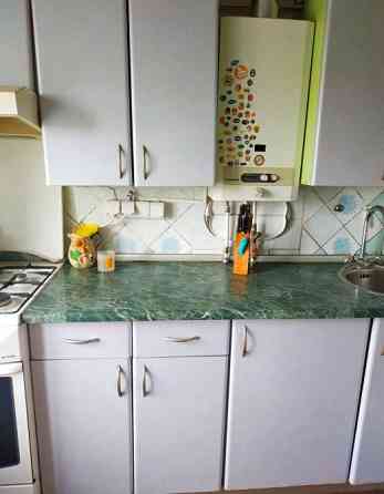 Сдам 2 к. квартиру по цене 1к.кв. возле м.23 августа, пр.Науки,61(Институт низких температур) Харків