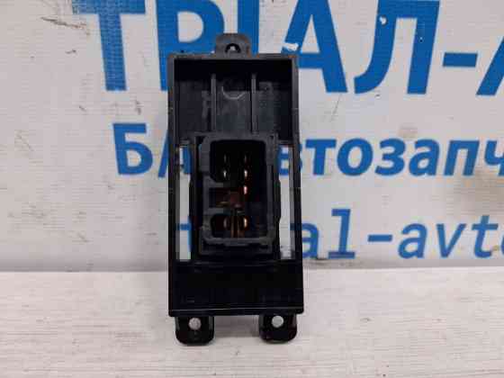 Кнопка стеклоподъемника Hyundai I30 2011-2017 93576A6010 (Арт. 70716) Киев