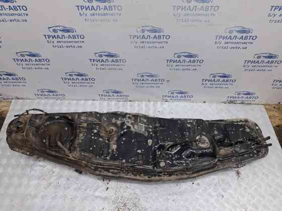 Бак топливный металлический Mitsubishi Pajero Wagon 3 3.2 ДИЗЕЛЬ 4M41 1999 (б/у) Киев