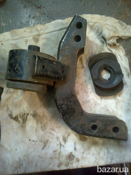 Подушка ( опора) двигателя мв436537 Мицубиси Ланцер 1.5 12v 92г.в. Винница - изображение 2