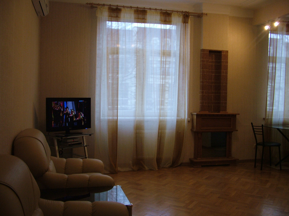 Чудова 2 км. кв. студіо на м. Золоті Ворота код 1115200 Киев - изображение 3