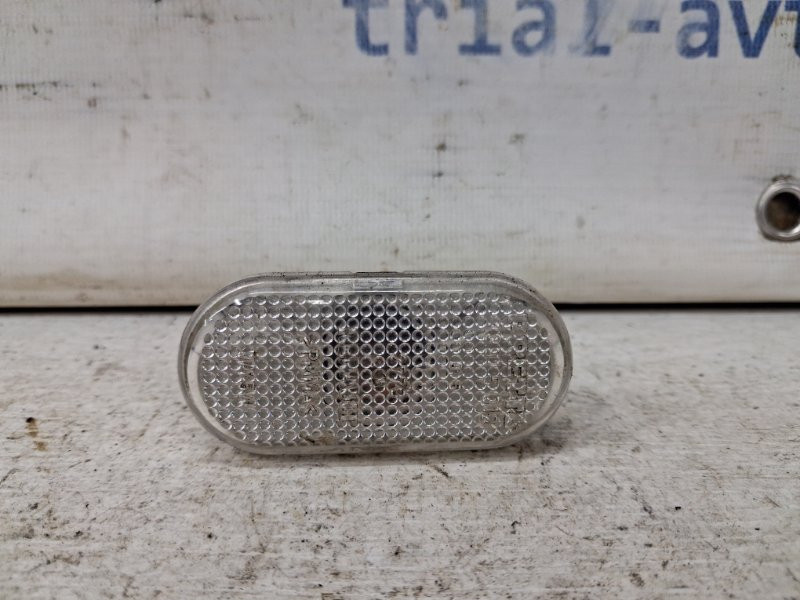 Повторитель поворотника Dacia Duster 2010-2017 8200257684 (Арт. 64511) Киев - изображение 1