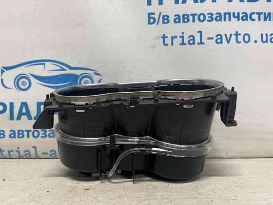 Подстаканник Ford Escape 2012-2019 CJ54S047B44 (Арт. 74403) Київ