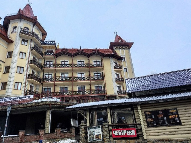 Готель в центрі Буковеля 850 м Яремче - зображення 1