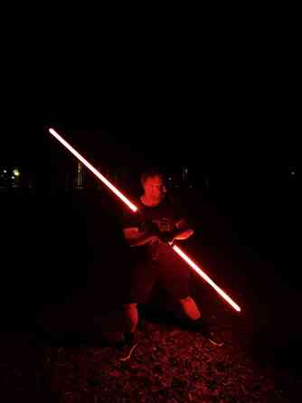 СВЕТОВОЙ МЕЧ-ПОСОХ МЕТАЛЛИЧЕСКИЙ 2-в-1 — 14 RGB-цветов, реалистичные звуки, дуэльный дизайн Київ