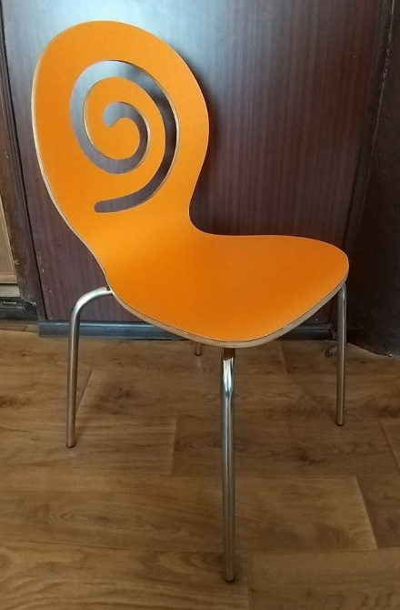 Стул Лев деревянный оранжевый Дніпро - зображення 3