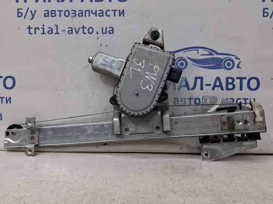 Стеклоподъемник задний левый Mitsubishi Pajero Wagon 3 3.2 ДИЗЕЛЬ 4M41 1999 (б/у) Київ