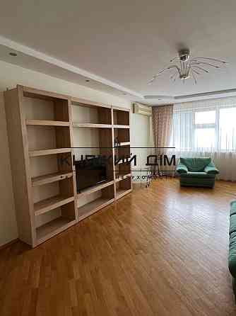 Оренда 3-кімнатна студія просп. Оболонський 22В метро Мінська Код: 11109828 Киев