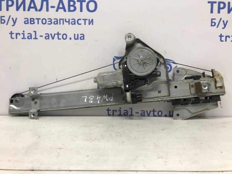 Стеклоподъемник задний левый Mitsubishi Pajero Wagon 4 3.2 ДИЗЕЛЬ 4M41 2006 (б/у) Київ - зображення 1