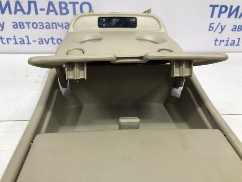 Плафон передний Mitsubishi Pajero Sport 1996-2008 MR240322 (Арт. 42001) Киев - изображение 4