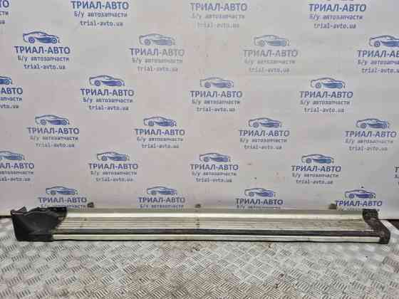 Подножка Mitsubishi Pajero Sport K9 2.5 DIESEL 4D56 1996 прав. (б/у) Київ