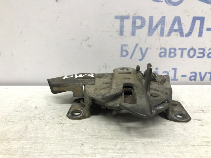 Замок капота Mitsubishi Pajero Wagon 3 3.2 ДИЗЕЛЬ 4M41 1999 (б/у) Киев - изображение 3