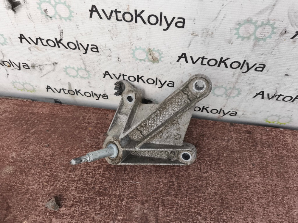 Кронштейн КПП Renault Kangoo 1997-2007 (8200043084) Ковель - изображение 3