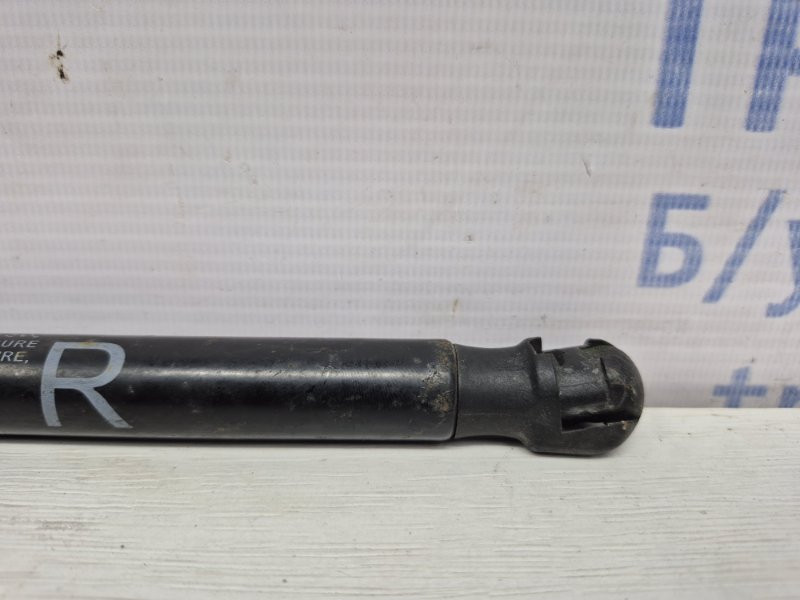 Амортизатор крышки багажника Mitsubishi Outlander XL 2.2 DIESEL 4N14 2007 (б/у) Киев - изображение 3